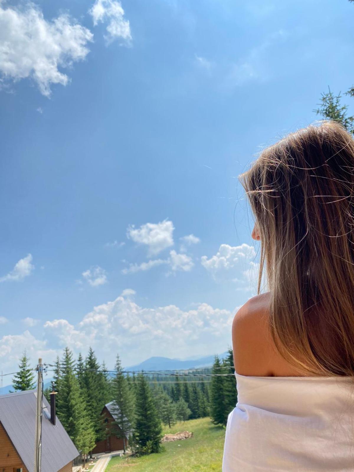 Zabljak- Familyoasis Holiday home *
